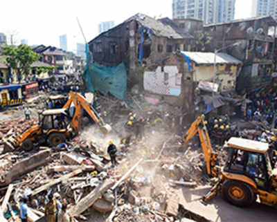 Kamathipura building crash kills 6