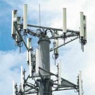 CDMA players set to get spectrum
