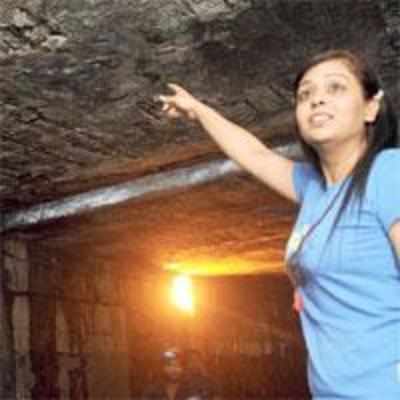 '˜Unsafe' Khar subway delivers its first scare