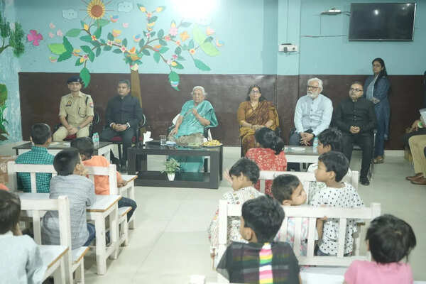 ‘Study well, be good’: Guv inspires Bal Grih kids