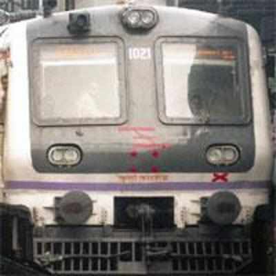 WB prods rly to speed up process to get new trains