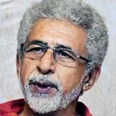 Naseeruddin crosses LOC