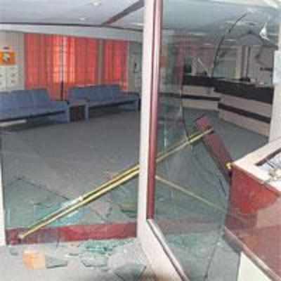 Bank of Ceylon attacked