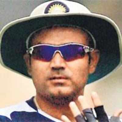 Sehwag against '˜catches pact' with Australia