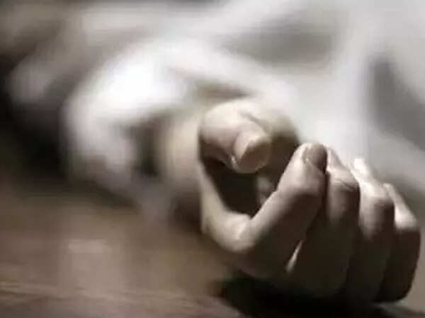 Youth dies after eating stale food of restaurant in Kaimur