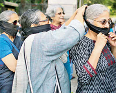Akademi breaks silence, deplores attack on writers