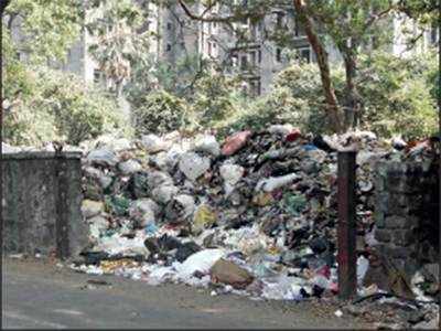 100 tonnes of garbage piles up at BARC township