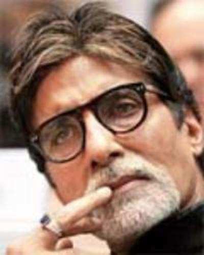 Anurag takes on Big B for film delay