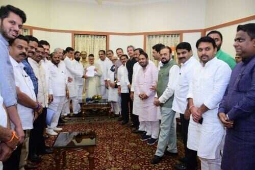 Uddhav Thackeray to take oath as Maharashtra CM tomorrow