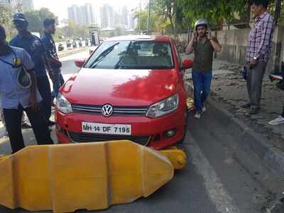 Woman rams car at Mulund Toll Naka, arrested