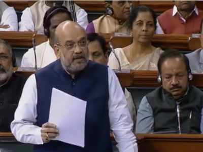 Home Minister pays tribute to Delhi violence victims; praises cops for containing violence