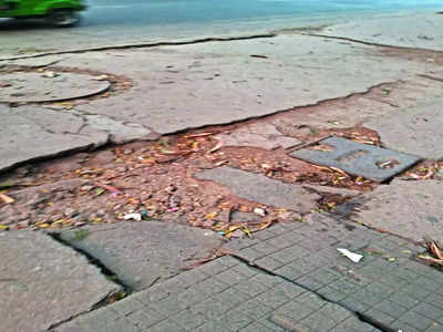 Crumbling pavements: No city for pedestrians