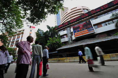 Sensex tumbles by 466 pts on all-round selling