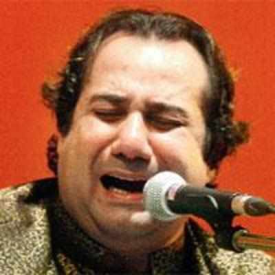 Bollywood gets Rahat to sing in Dubai