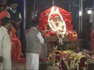 Shivakumara Swami's Funeral Live Updates: Devotees gather to pay respect in Tumakuru; last rites at 4:30 today