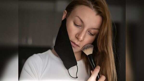 Apply non-comedogenic makeup