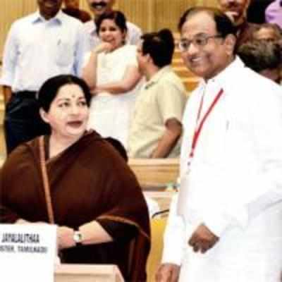 Jaya slams UPA at CMs' security meet