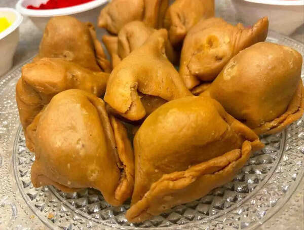 Samosa crowned Prayagraj’s official signature dish