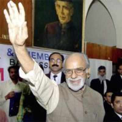Former prime minister I K Gujral dies at 92