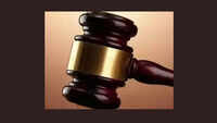 Stopping train during 'Bharat bandh' in 2010, Delhi court acquits ex-MLA, 7 others 