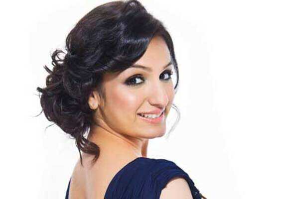 I can sing in 15 languages: Akriti Kakkar