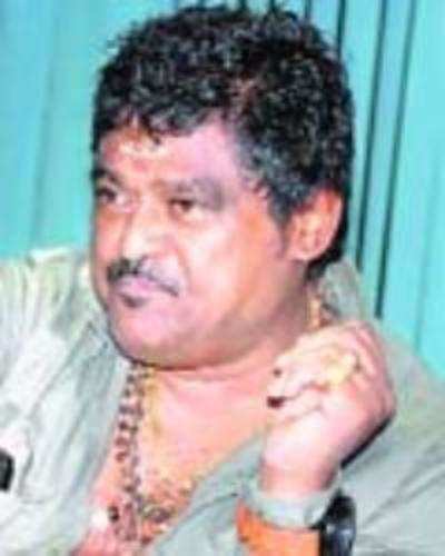 Jaggesh turns saviour