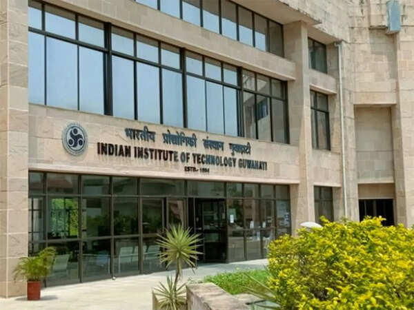 600 gather at IIT-G to explore astronomy