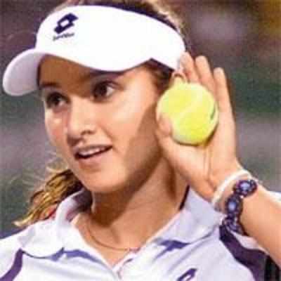 Sania clears US Open first hurdle