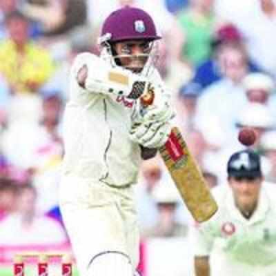 Chanderpaul delays England's victory