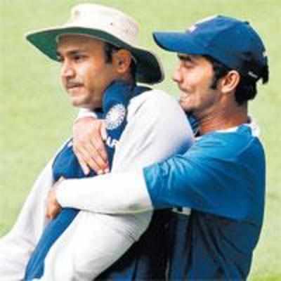 Ponting begins mind games with Ganguly