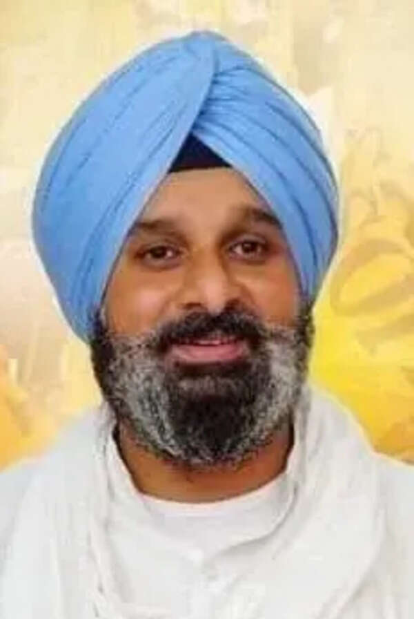 Arora’s arrest exposed massive financial irregularities, says Majithia