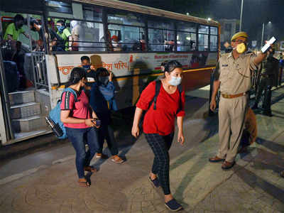 3,000 UP students leave for homes from Kota