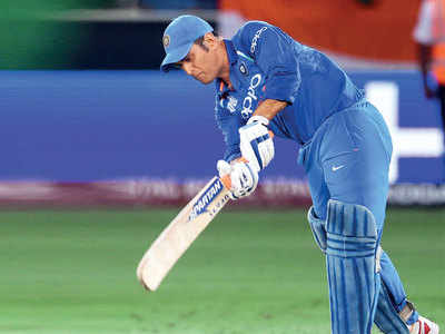 Mahendra Singh Dhoni gives ongoing Vijay Hazare Trophy a miss for his state side Jharkhand