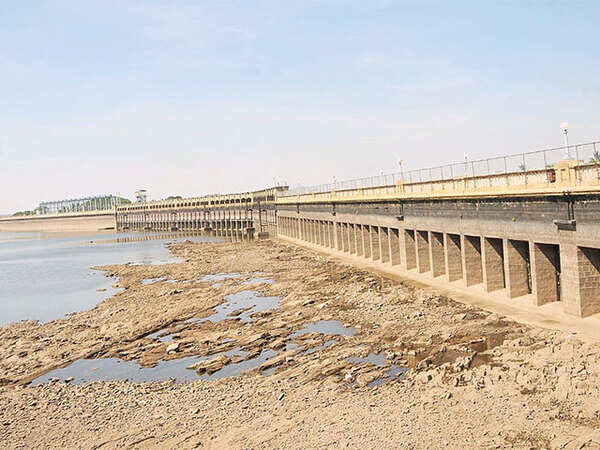 Water crisis looms as dearth of rains dries up reservoirs