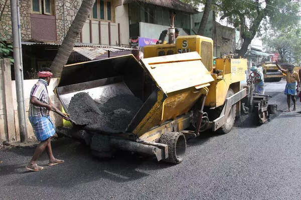 TURIP road repair only half done in Madurai