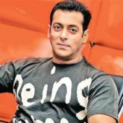 Salman's peace pact with Anees