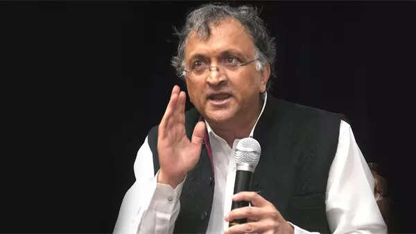Why Ramachandra Guha blames Congress for revisionism of history