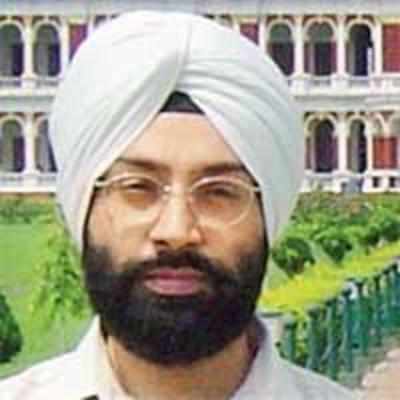 Apart from money, Singh asked for sex: Sources