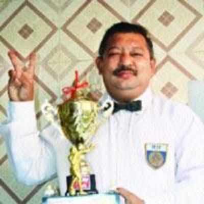 Thane man selected as "Best boxing Judge"