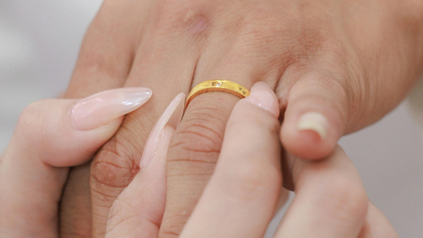 Why Sterling Silver Rings Make a Great Valentine’s Gift for Men + Best Picks