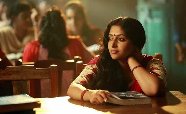 Anu Sithara Photos: Beautiful pics of leading Mollywood actress Anu Sithara