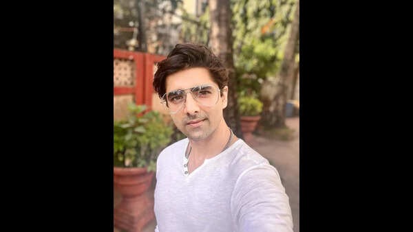 I didn’t want to use my famous surname for work: Shehzad Shaikh