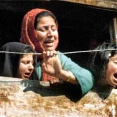 Panic grips Kashmir as LeT men kill two sisters