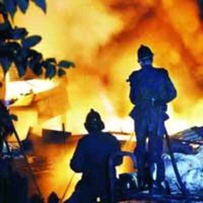 More arms to fight fire;  26 men to join fire brigade