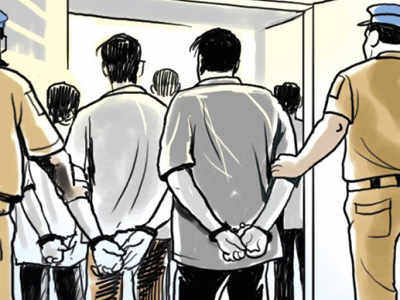 Two Wadala residents get 1-year jail for beating cops