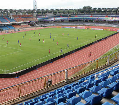 BFC have right to say keep of the grass