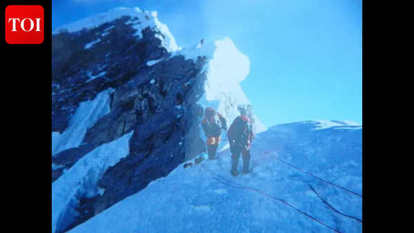 $20 million Everest rescue scam clouds Nepal’s climbing season