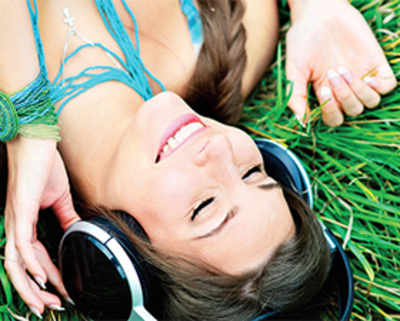 5 Ambient noise smartphone apps to help you relax