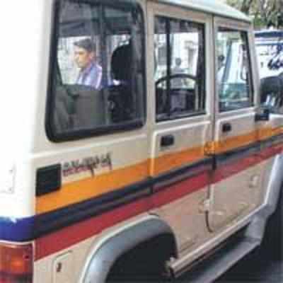 Cop fined Rs 4 lakh after he loses police jeep