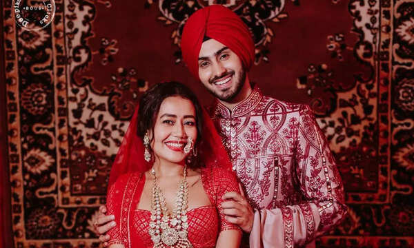 Why was Neha Kakkar's Husband Rohanpreet Singh MISSING from her birthday pictures? - Exclusive